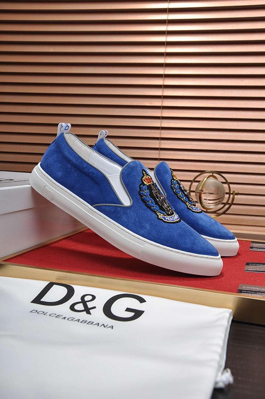 D*G sneaker